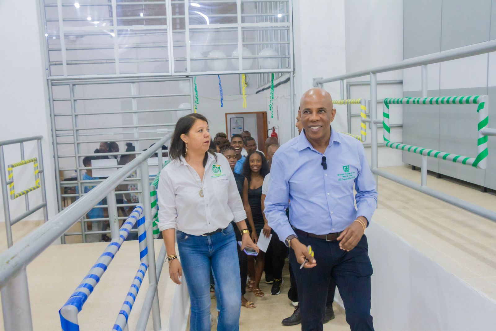 468cf399 dec0 449b b987 8fc581a98817