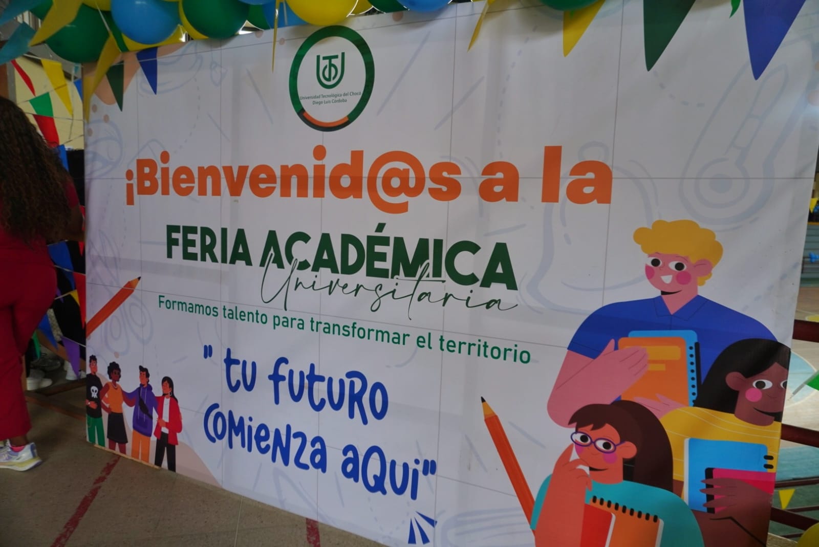 La UTCH realizó con éxito la Feria Académica Universitaria 2025