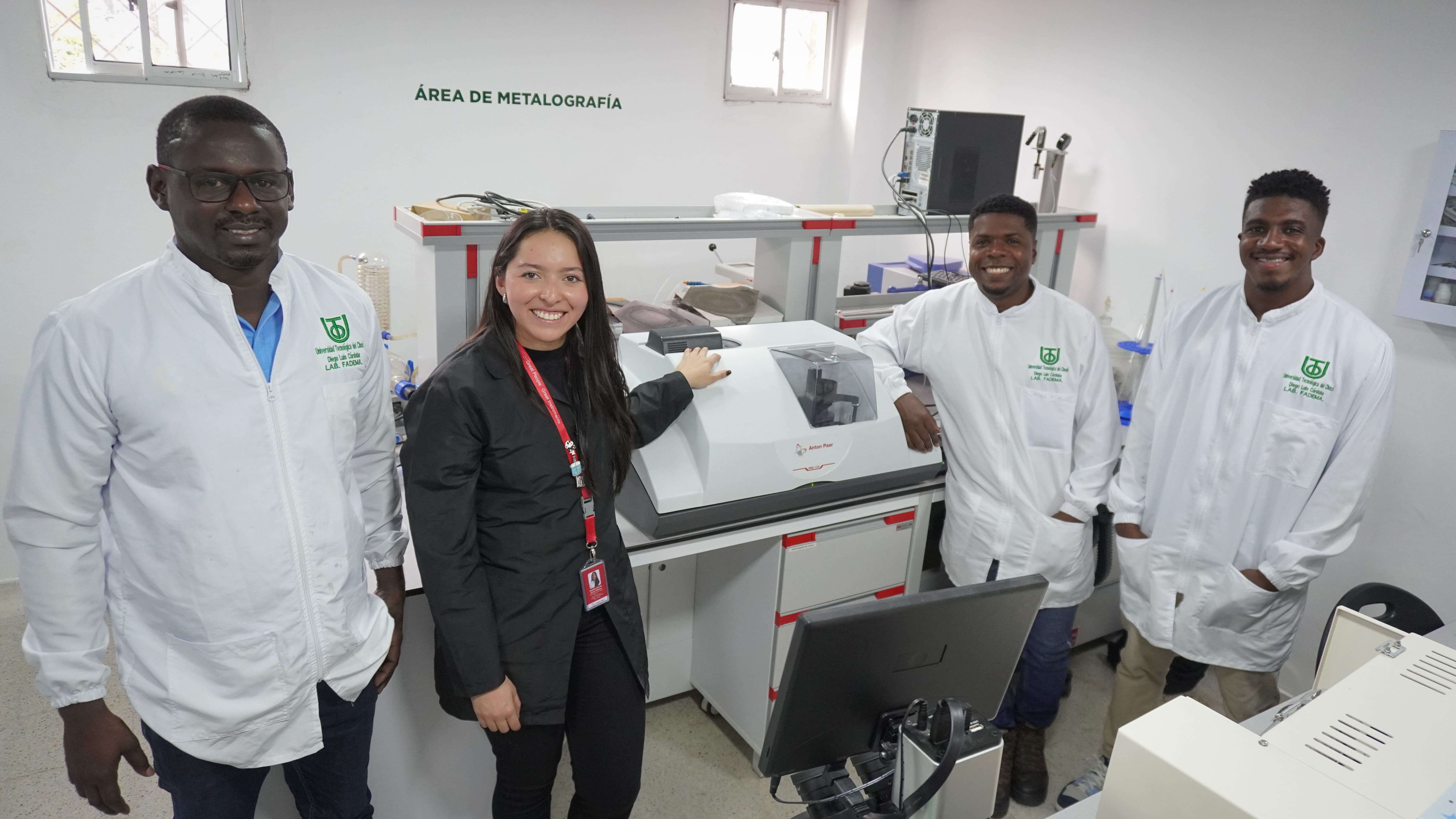 Llegan nuevos instrumentos científicos a la UTCH para el análisis de Materiales