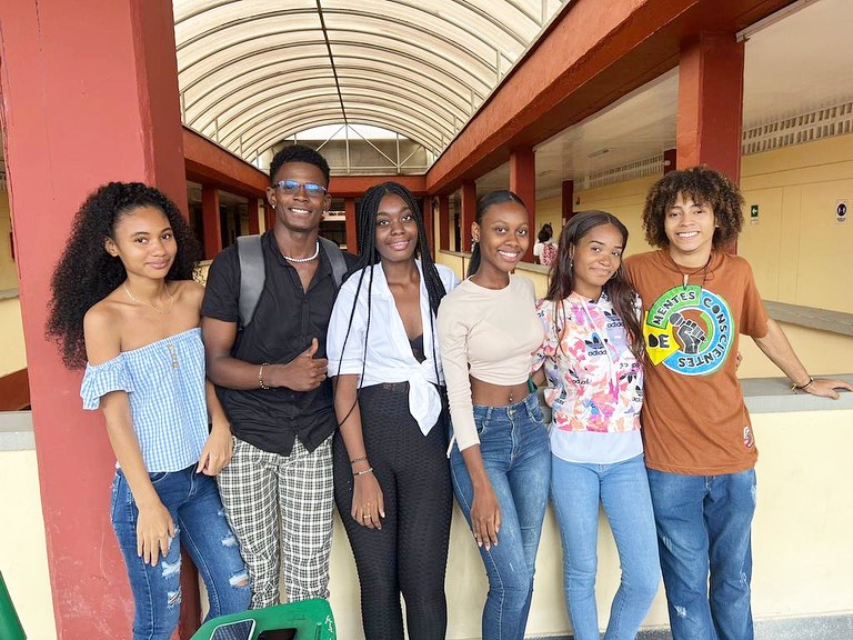 418946619 18331379311096626 973022184444391028 norte