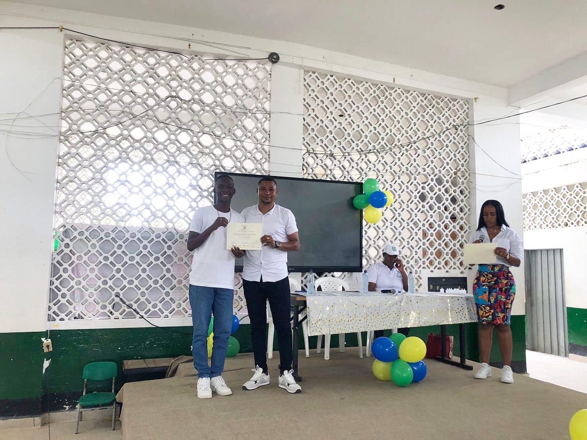 449032267 7798069283619430 2451975496880218832 n