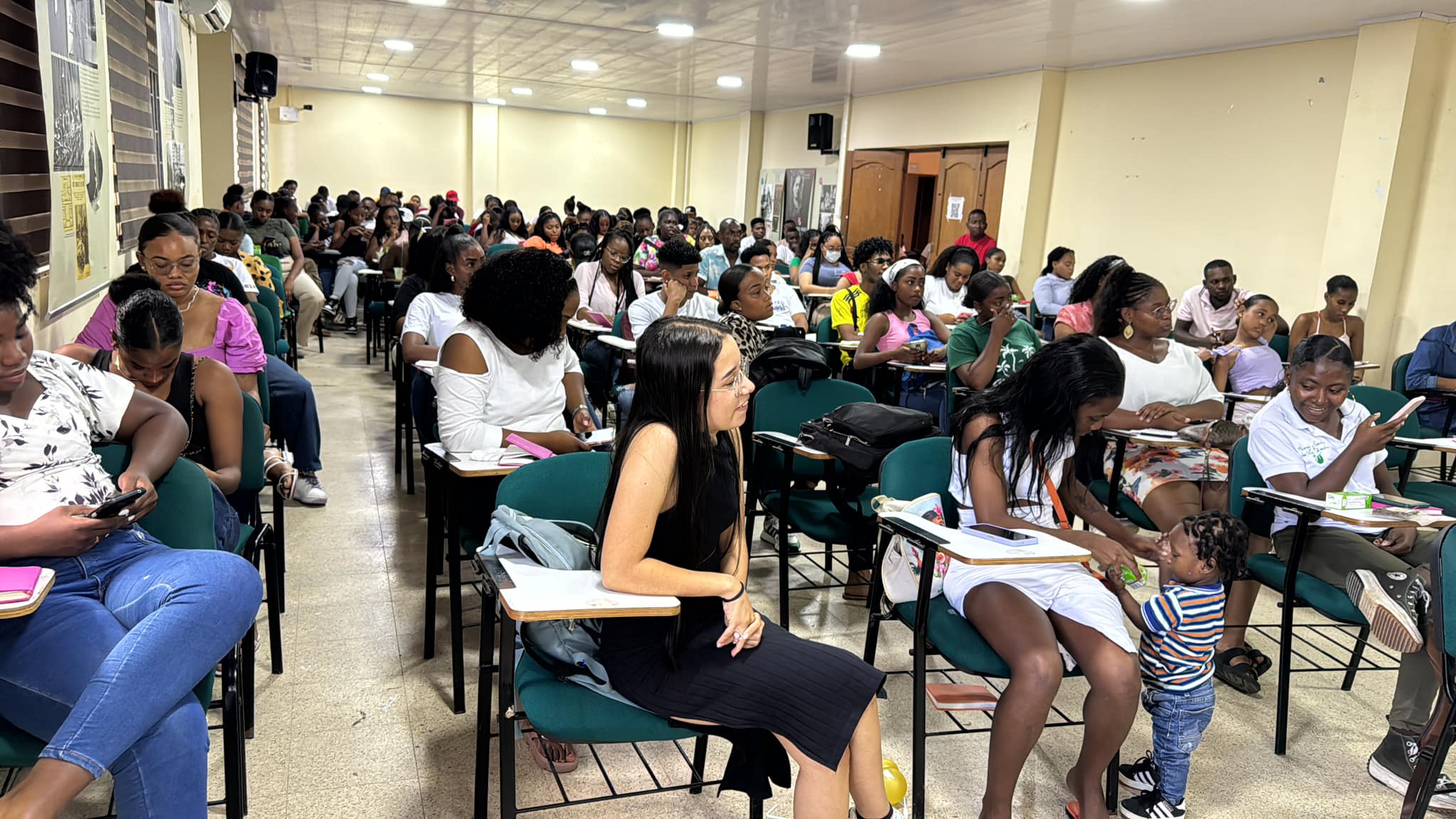 450373239 10160477419787252 7747156749785452963