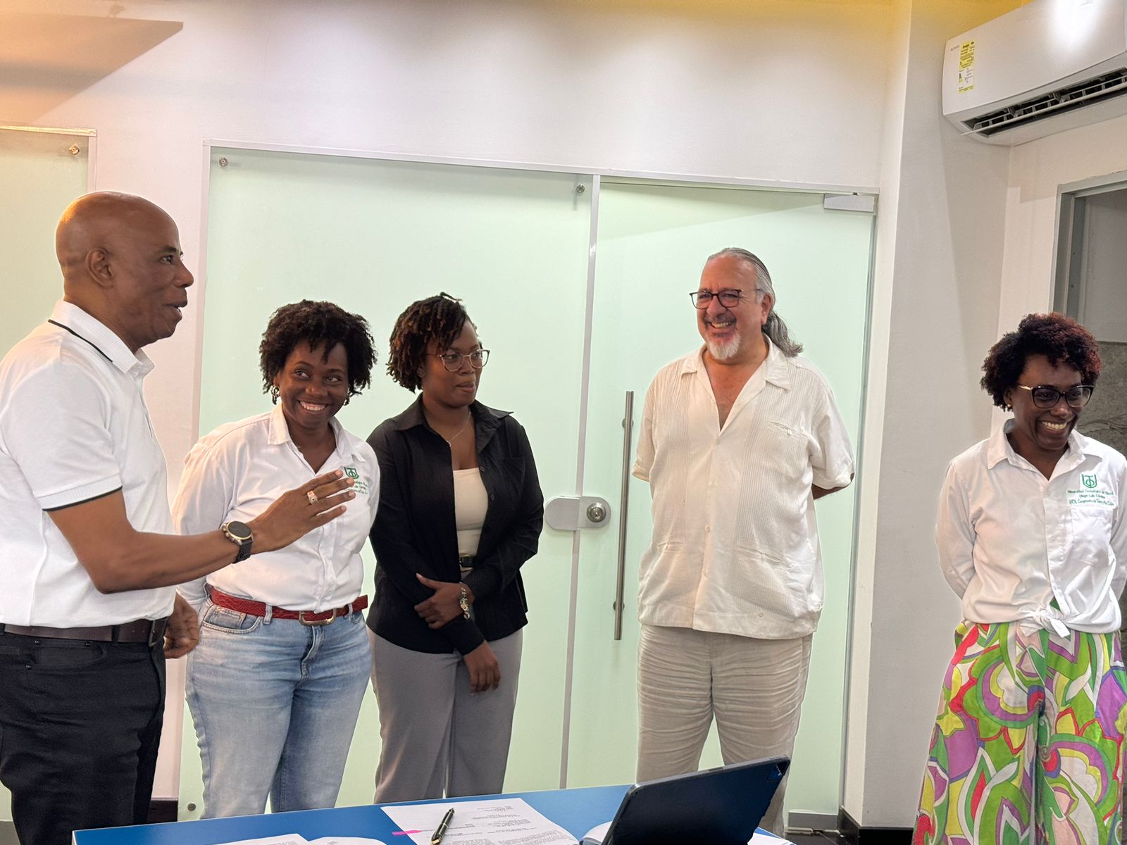 Imagen de WhatsApp 2024 11 08 a las 13.17.24 475e8a81