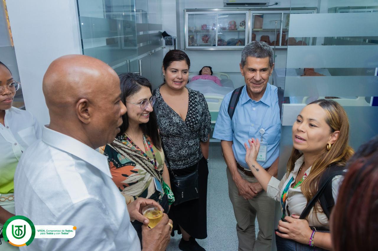 c2f14e27 df7d 4ff6 8c0d 346598db3703