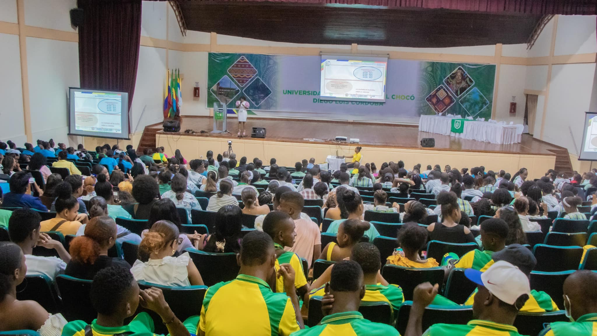 442386797 835353548622741 1423447740441183904 norte