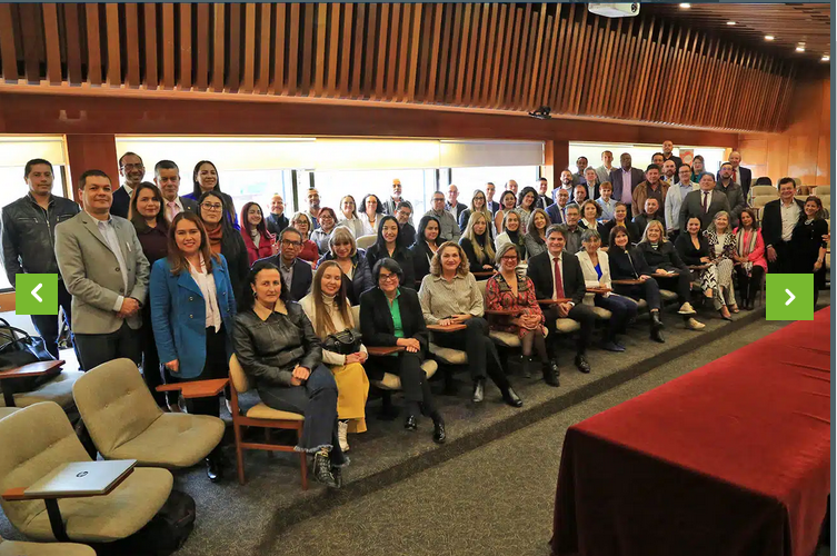 Decanos de Facultades de Educación de Universidades en Colombia en la II Cumbre Nacional de Facultades de Educación